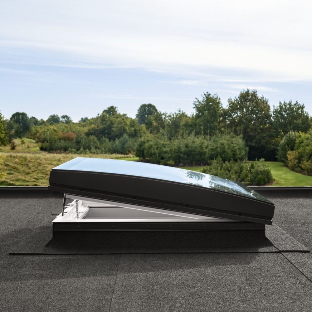 VELUX kumera klaasiga lamekatuseaken - Image 3