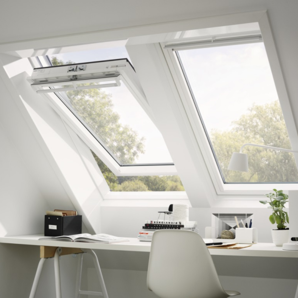 VELUX ülalt avatavad hooldusvabad valged aknad - Image 3