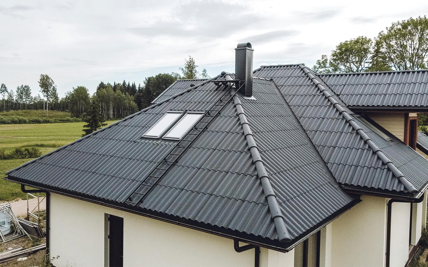 Bestor - Eternit-Villa-must-motusmae-3